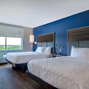 Queen Room Two Queen Beds